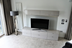 Ultra-Gloss-Cashmere-Media-Centre