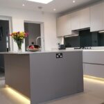 Contemporary Handle-less Kitchen - Wolverhampton